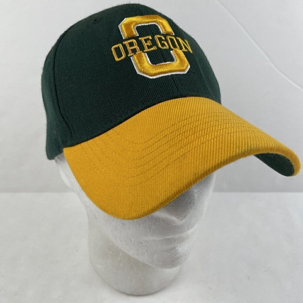 Oregon Ducks UO Hat Cap Adult Adjustable Top Of The World Green Acrylic Wool